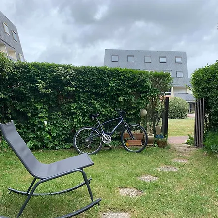 F1 Veranda Jardinet En Front De * Bernières-sur-Mer